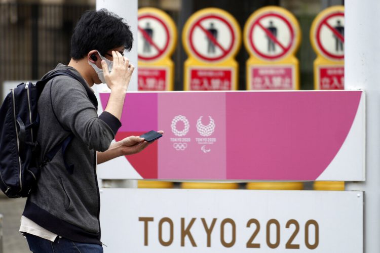 Tue. 8:56 a.m.: Report: Stages of Olympic relay to be pulled off Tokyo roads